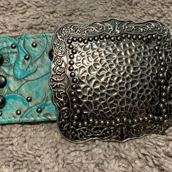 Belt - Picture 2 of 4